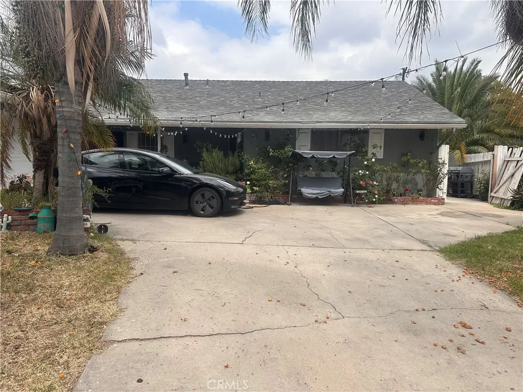 6121 Buchanan, San Bernardino, CA 92404 - #1