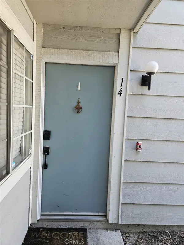 2380 W Orangethorpe Avenue #14, Fullerton, CA 92833