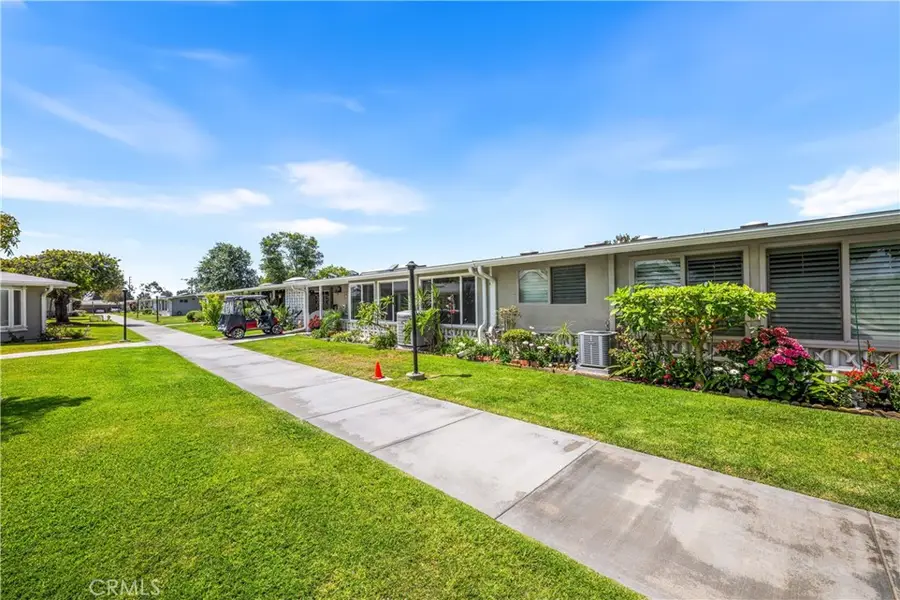 1522 Merion Way E #33J, Seal Beach, CA 90740 - #3
