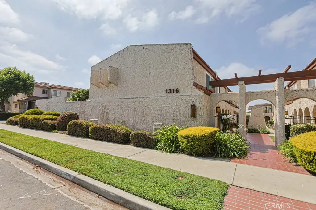 1316 Elm #9, San Gabriel, CA 91775 - #1