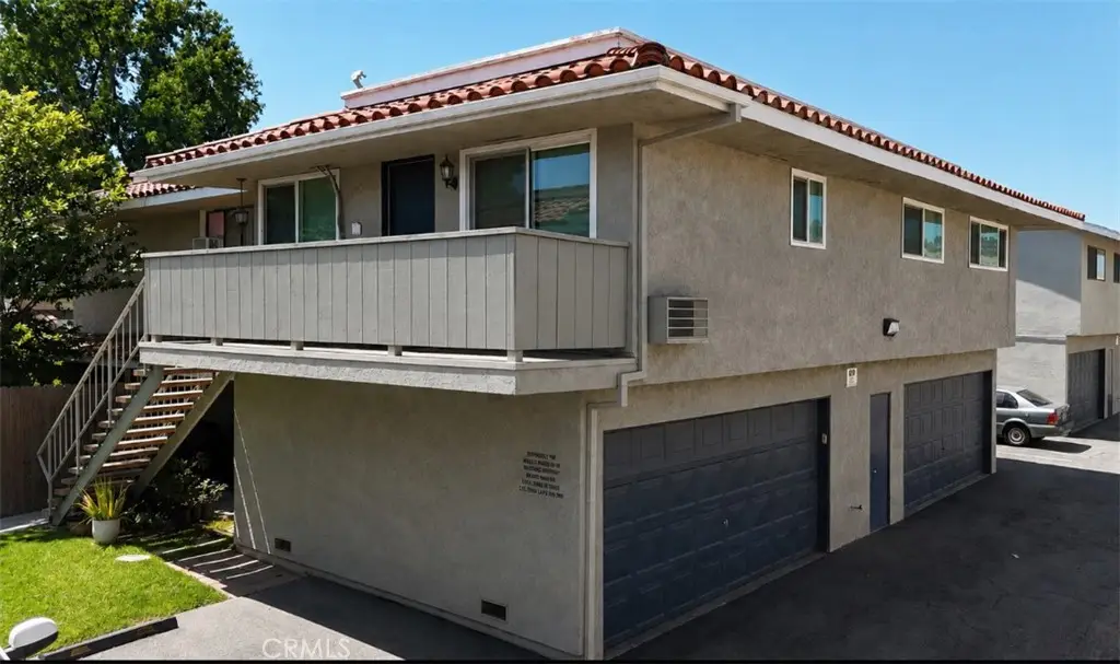 2423 Deodar, Santa Ana, CA 92705 - #1