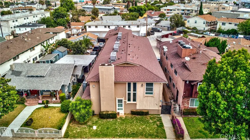 125 E Buckthorn, Inglewood, CA 90301 - #1