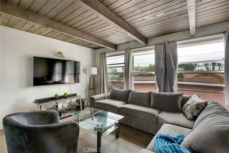 125 E Buckthorn, Inglewood, CA 90301 - #3