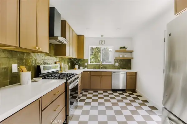 6202 E Wardlow, Long Beach, CA 90808