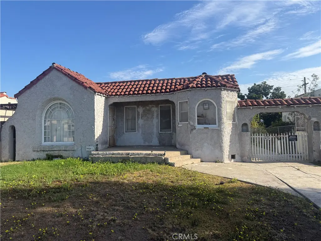 2211 W 79th Street, Inglewood, CA 90305 - #1