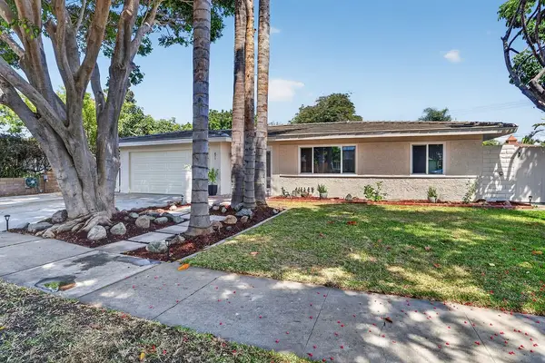 471 S Rosalind Drive, Orange, CA 92869