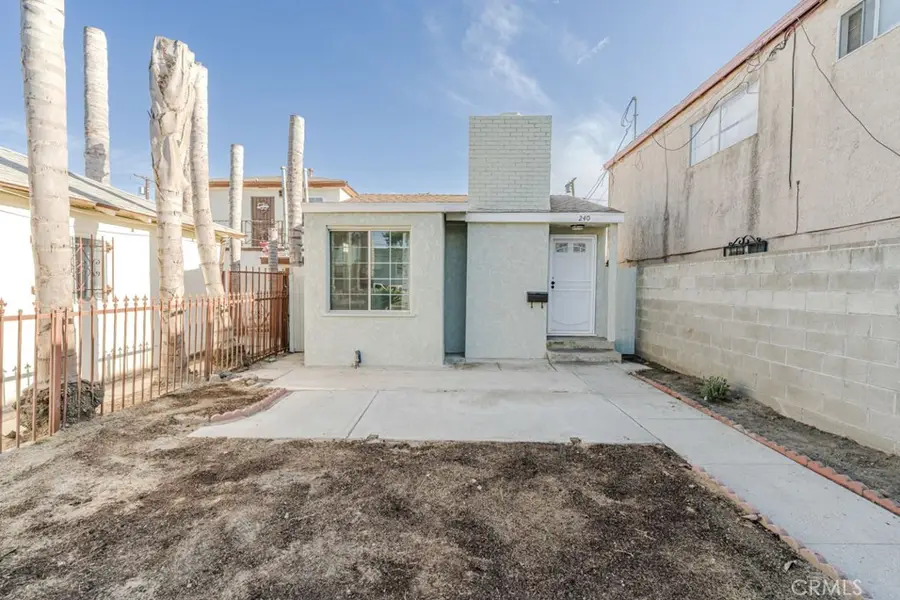 240 E South, Long Beach, CA 90805 - #2