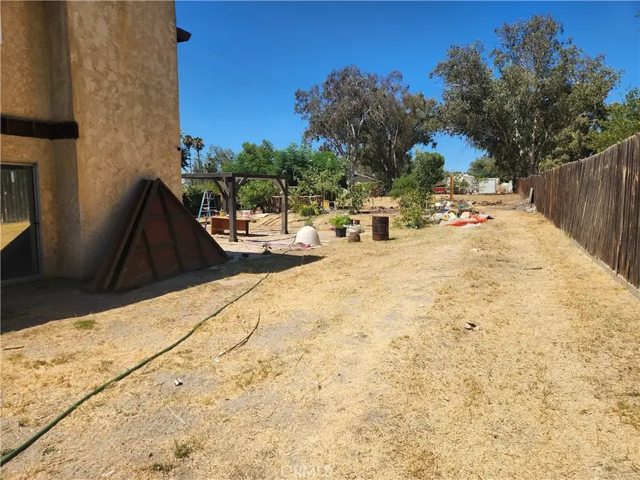 321 Park Avenue, Banning, CA 92220 - #2