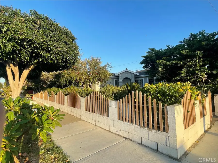 1390 W 33rd Street, Long Beach, CA 90810 - #3