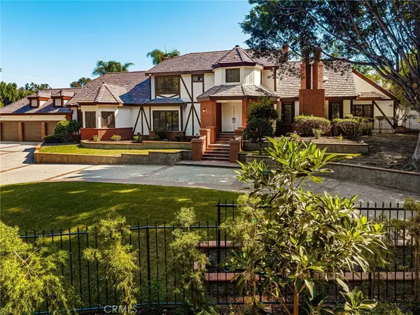 126 S Lakeview Avenue, Anaheim, CA 92807