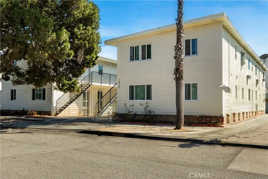 1826 12th Street, Manhattan Beach, CA 90266 - #3