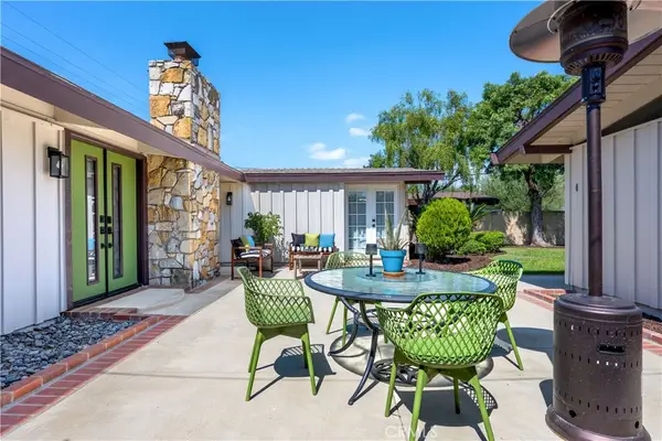 3327 Karen, Long Beach, CA 90808