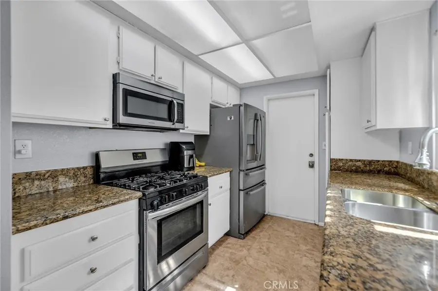 1632 Windmill Lane #D, Corona, CA 92879 - Image #3