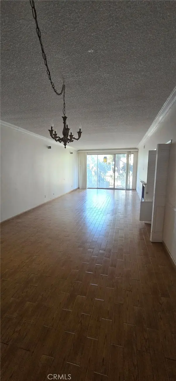 400 # 316 S La Fayette Park, Los Angeles, CA 90057 - Image #2