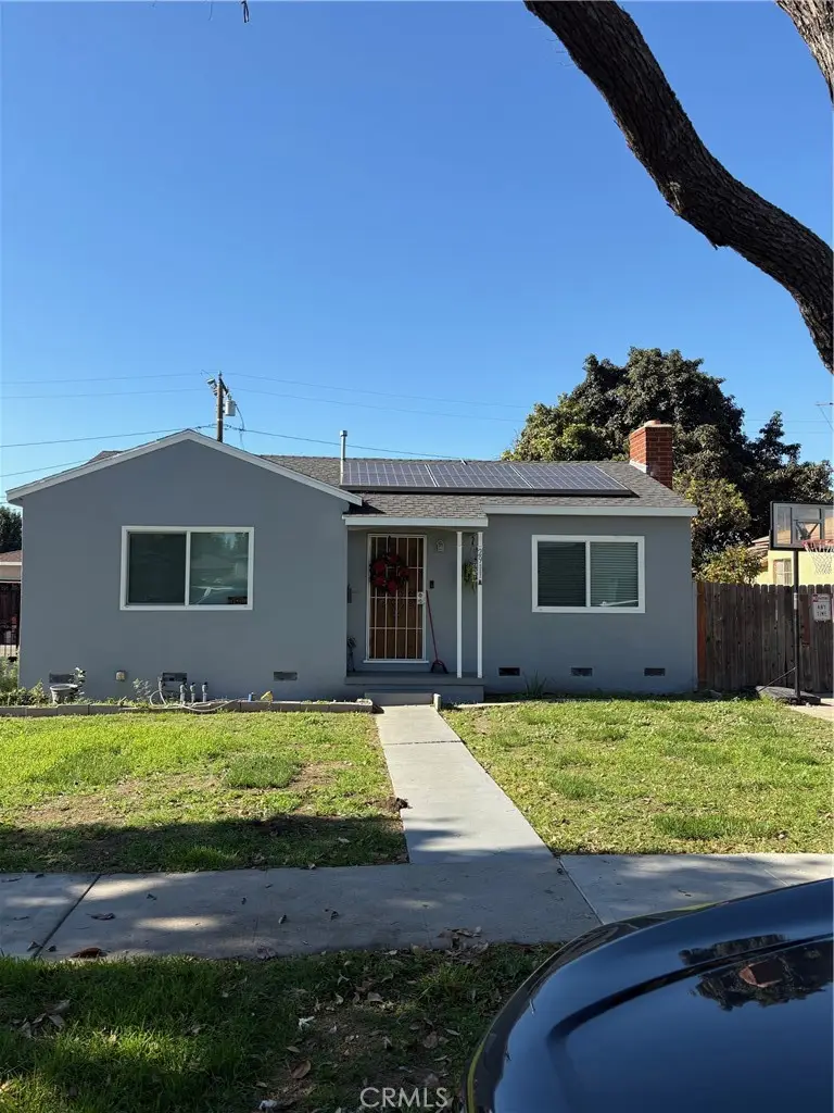 2911 Baltic, Long Beach, CA 90810 - #2