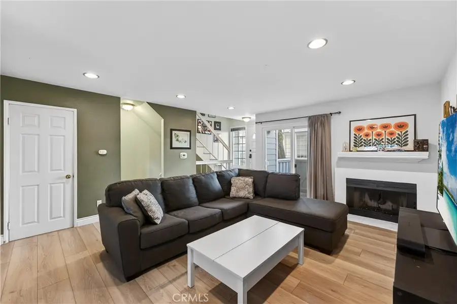 107 W Spring #C, Long Beach, CA 90806 - #2