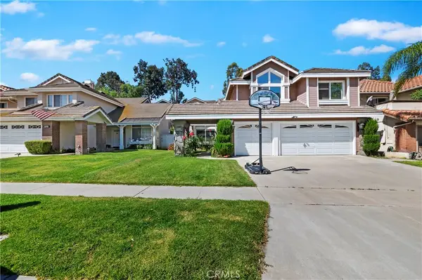 2220 Bloomfield Lane, Corona, CA 92882