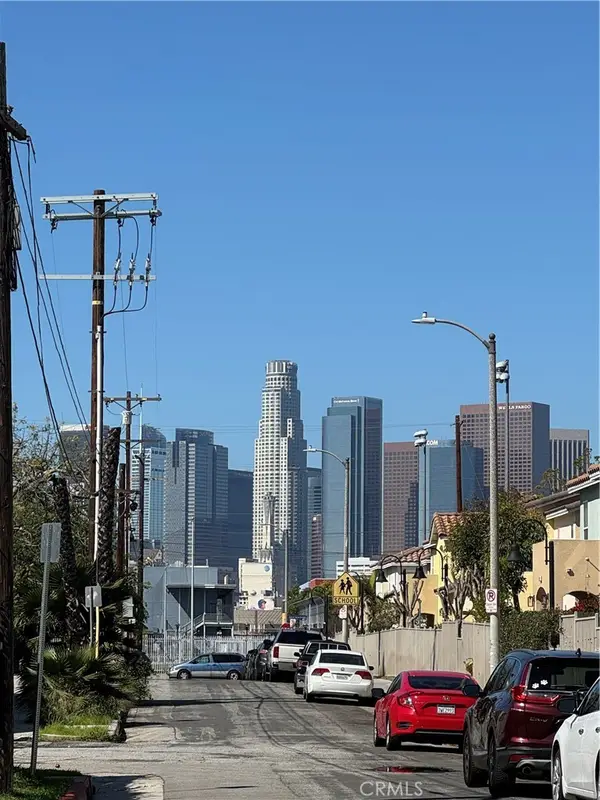 1613 E 1st, Los Angeles, CA 90033