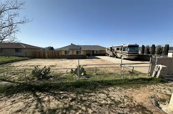 11922 Calcite Avenue, Hesperia, CA 92345