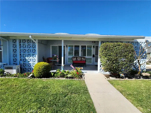 13721 Alderwood Lane #28 E M3, Seal Beach, CA 90740