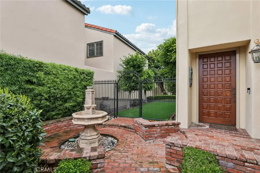 369 Avenida Granada, Long Beach, CA 90814 - #3