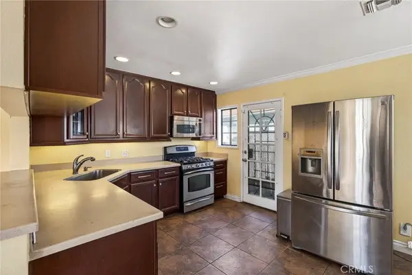 5021 Brayton, Long Beach, CA 90807