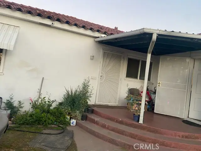 623 W Hedges Avenue, Fresno, CA 93728 - #1