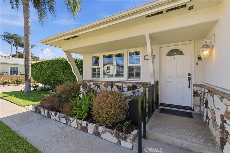 17038 California, Bellflower, CA 90706 - #2