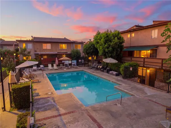 7300 Lennox #K16, Van Nuys, CA 91405