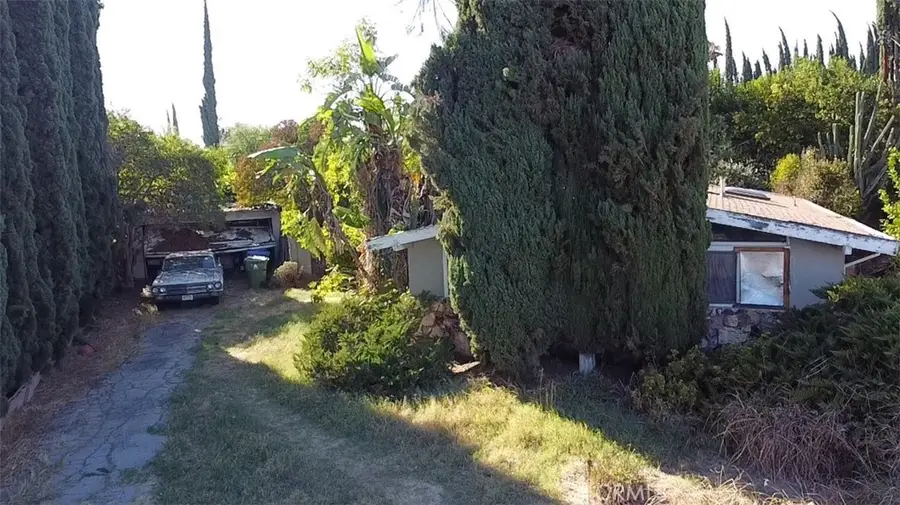 6655 Kosturas, Winnetka, CA 91306 - #2