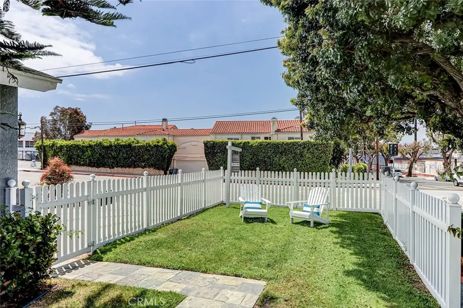 312 N Prospect Avenue, Redondo Beach, CA 90277 - #2