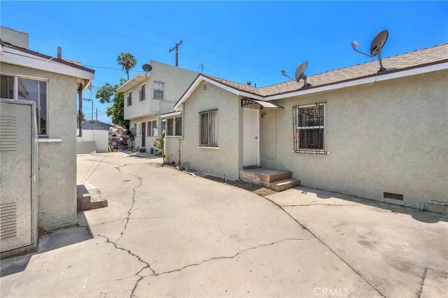 1220 91st Street, Los Angeles, CA 90044 - Image #2