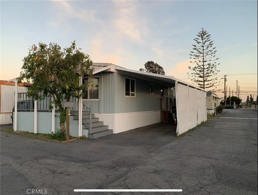 435 E Gardena Boulevard #10, Gardena, CA 90248 - Image #2