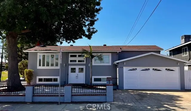 1514 E Maple Avenue, El Segundo, CA 90245 - Image #1