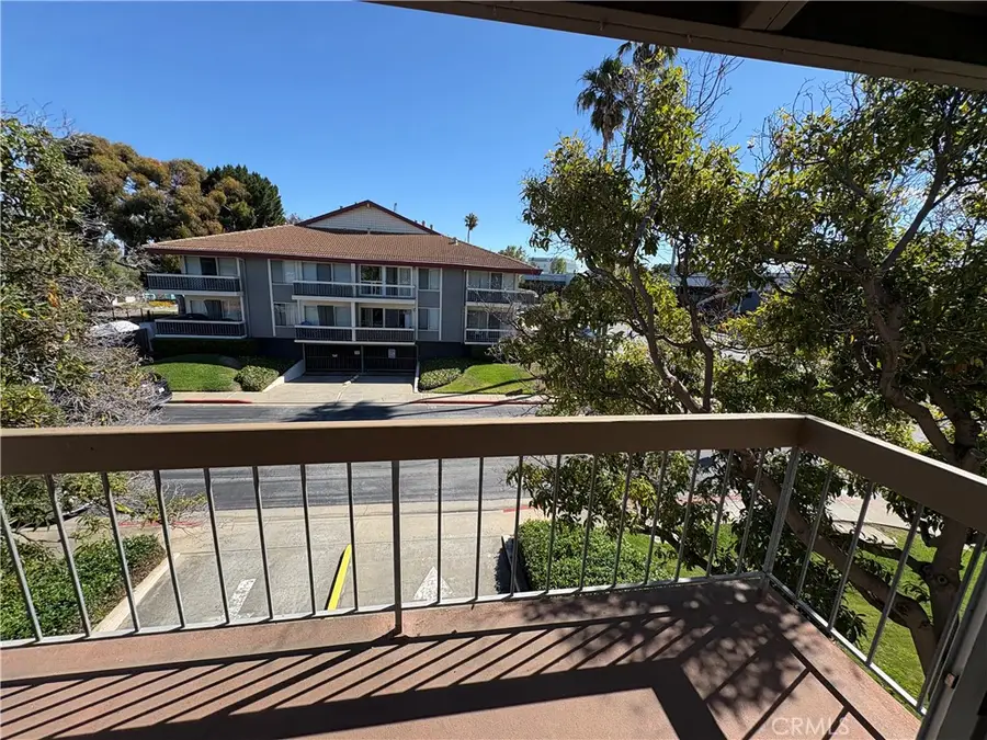 710 Mariners Island Boulevard #211, San Mateo, CA 94404 - Image #3