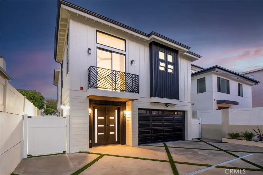 110 S Irena Avenue #B, Redondo Beach, CA 90277 - #1