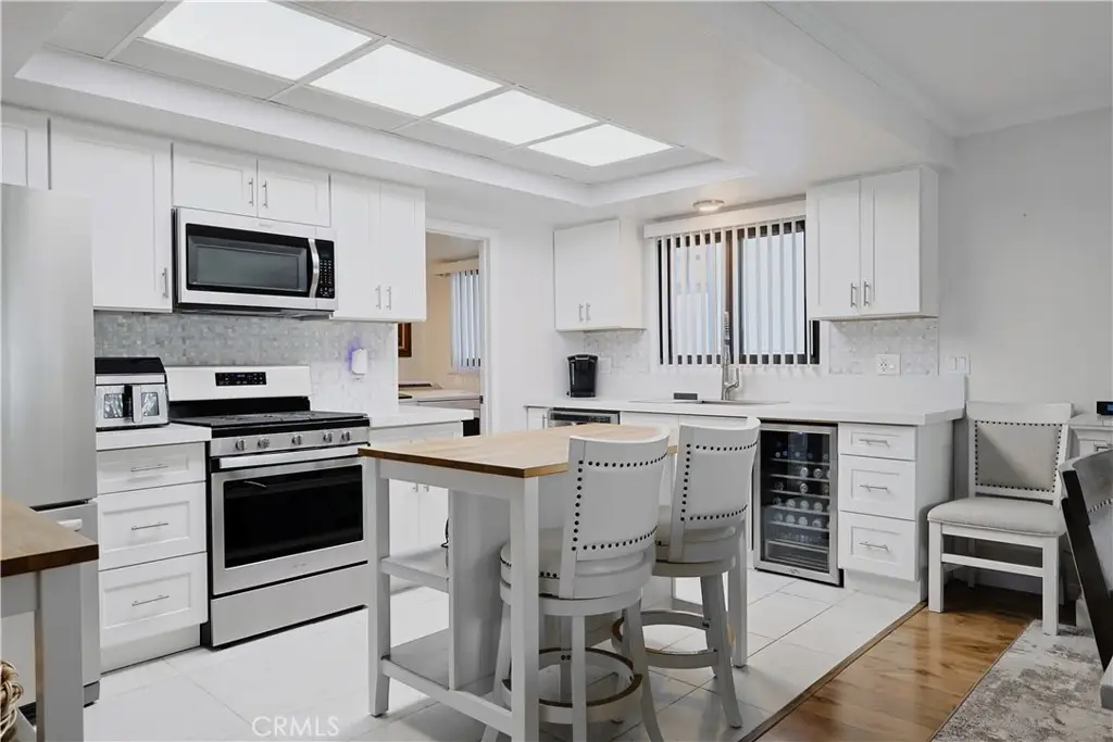 212 E Imperial Avenue #E, El Segundo, CA 90245 - #1