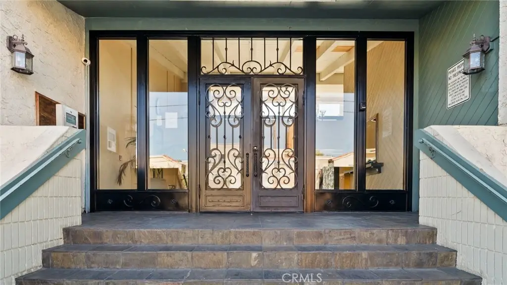 550 W Regent Street #302, Inglewood, CA 90301 - #1