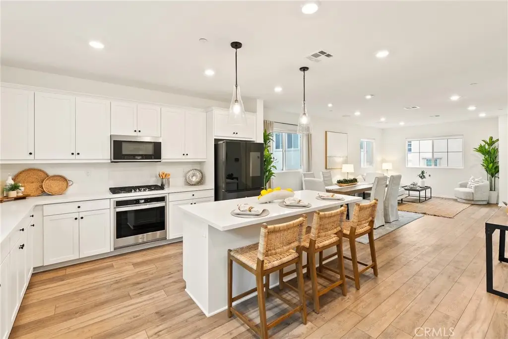 27644 Grandview Way, San Pedro, CA 90732 - Image #1