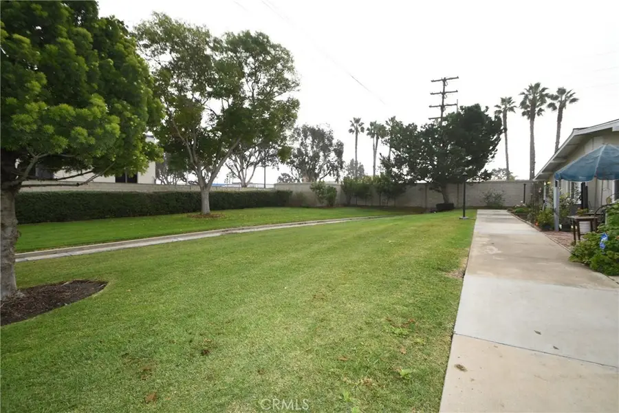 1842 Thunderbird Dr. #1A, Seal Beach, CA 90740 - Image #3