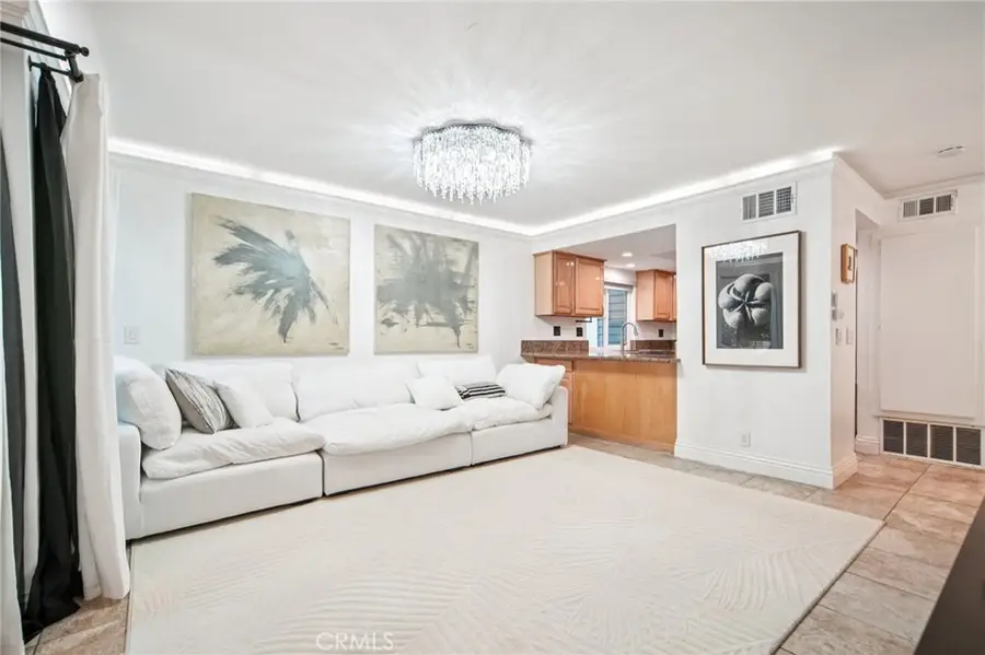 22235 Vista Verde Drive, Lake Forest, CA 92630 - Image #3