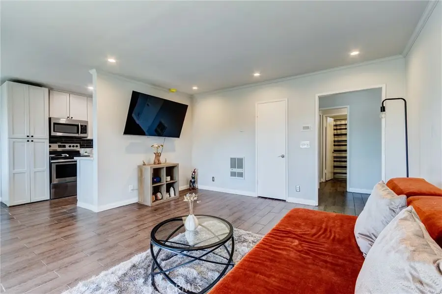 3734 S Canfield #330, Los Angeles, CA 90034 - Image #2