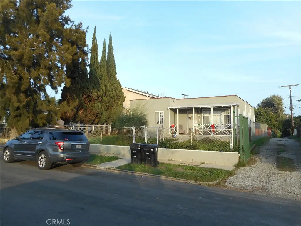 12126 Ainsworth, Los Angeles, CA 90044 - Image #1