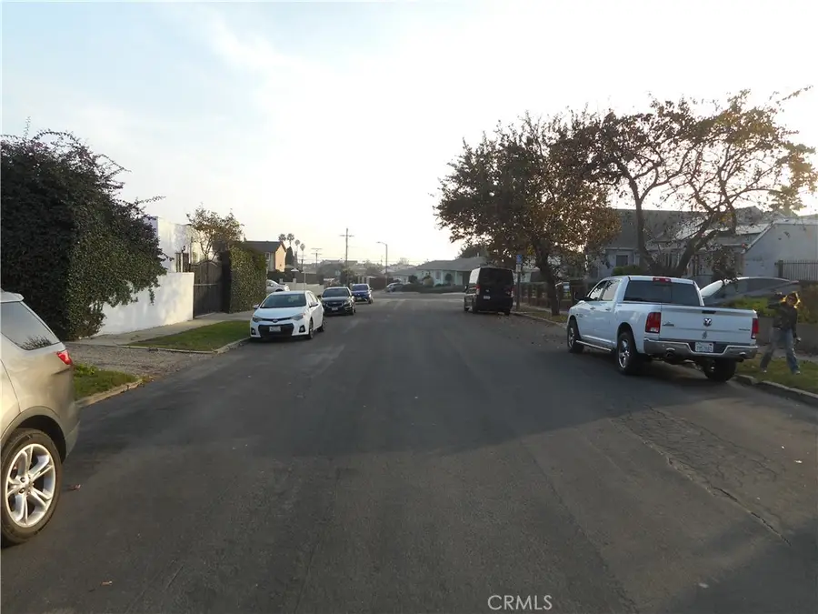 12126 Ainsworth, Los Angeles, CA 90044 - Image #3