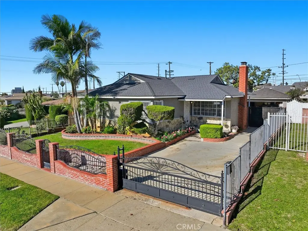 2165 W 115th, Hawthorne, CA 90250 - #1