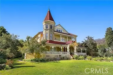 225 N Lima Street, Sierra Madre, CA 91024