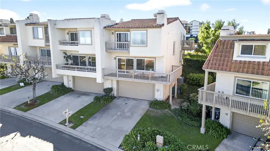 25 Hilltop Circle, Rancho Palos Verdes, CA 90275 - #1