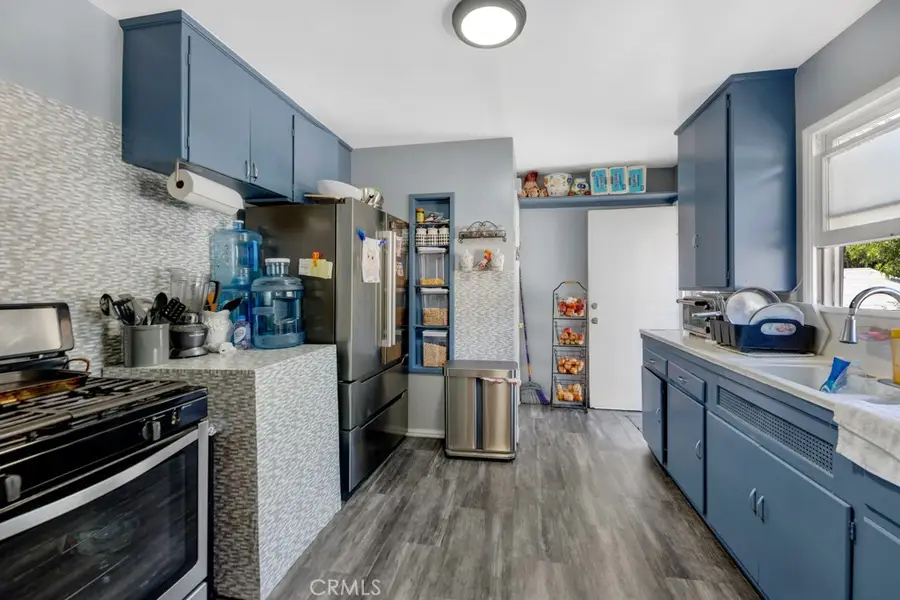 14153 Sylvan, Van Nuys, CA 91401 - #2