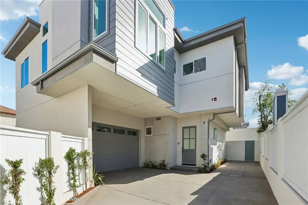 1914 Belmont Lane #B, Redondo Beach, CA 90278 - Image #1