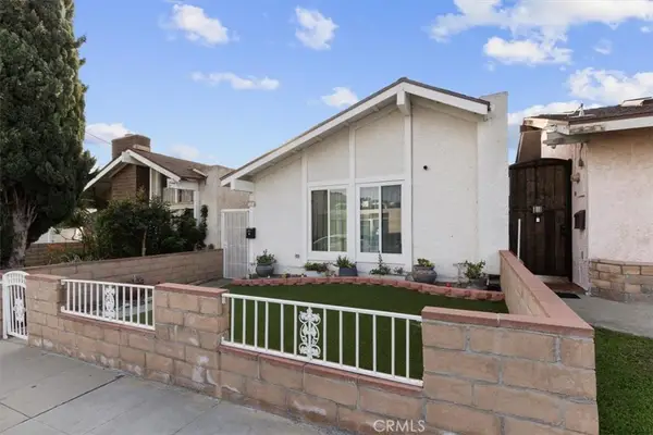 1353 Termino Avenue, Long Beach, CA 90804